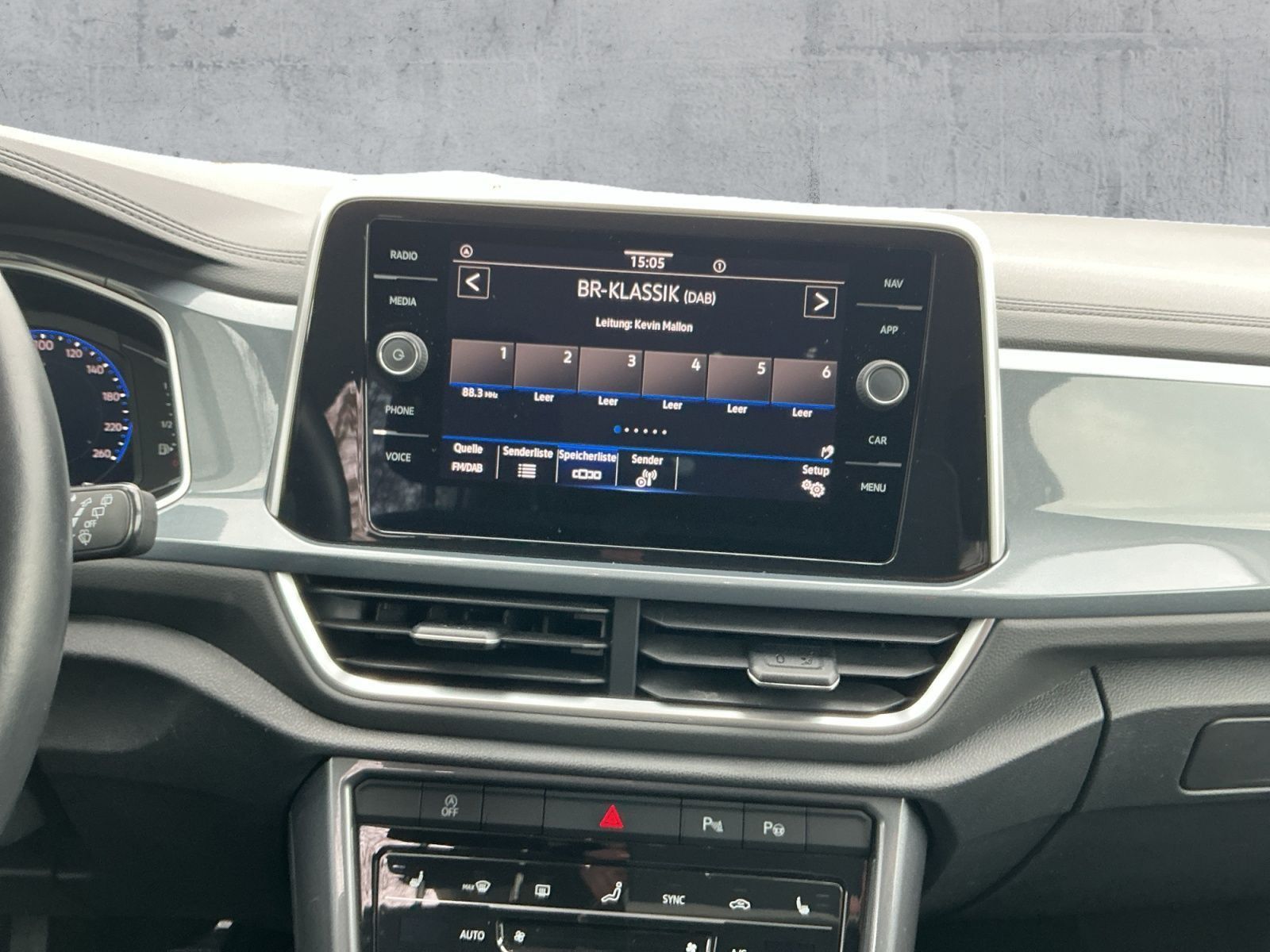 Volkswagen T-Roc - Bild 11