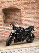 Yamaha FZ1-N RN16 Facelift  - YAMAHA R1