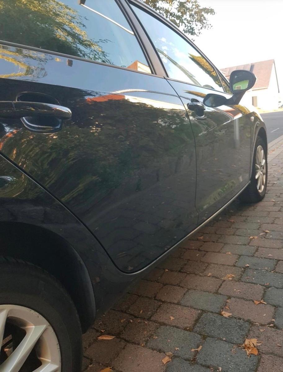 Seat Ibiza 2011 — engine 1.598 cm³, 105 HP (77kW)