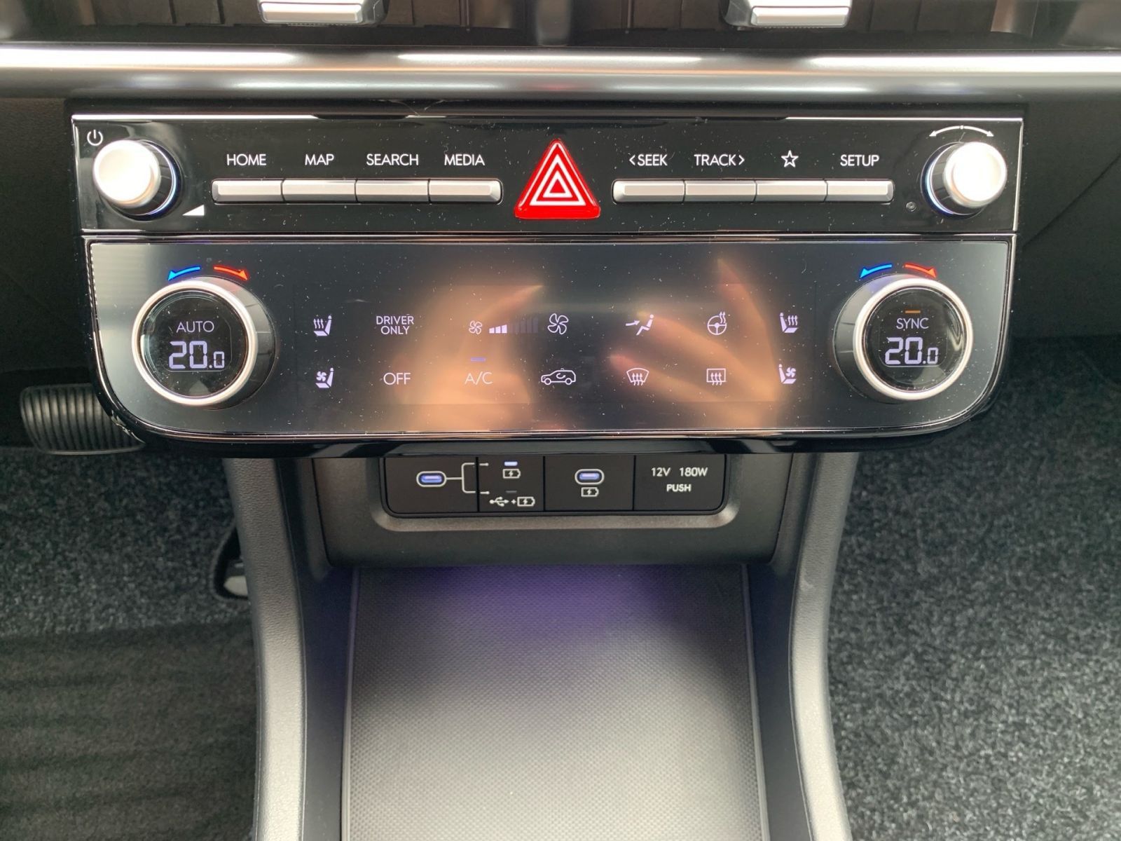 Fahrzeugabbildung Hyundai TUCSON 1.6 T-GDI Prime Plug-In Hybrid 4WD Assist