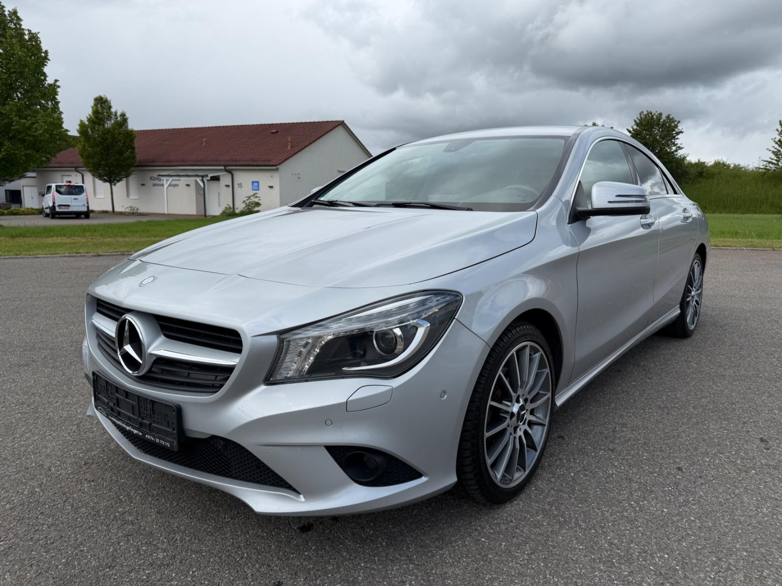 Mercedes-Benz CLA 200 * Navi, Leder, Xenon, AHK, Kamera*