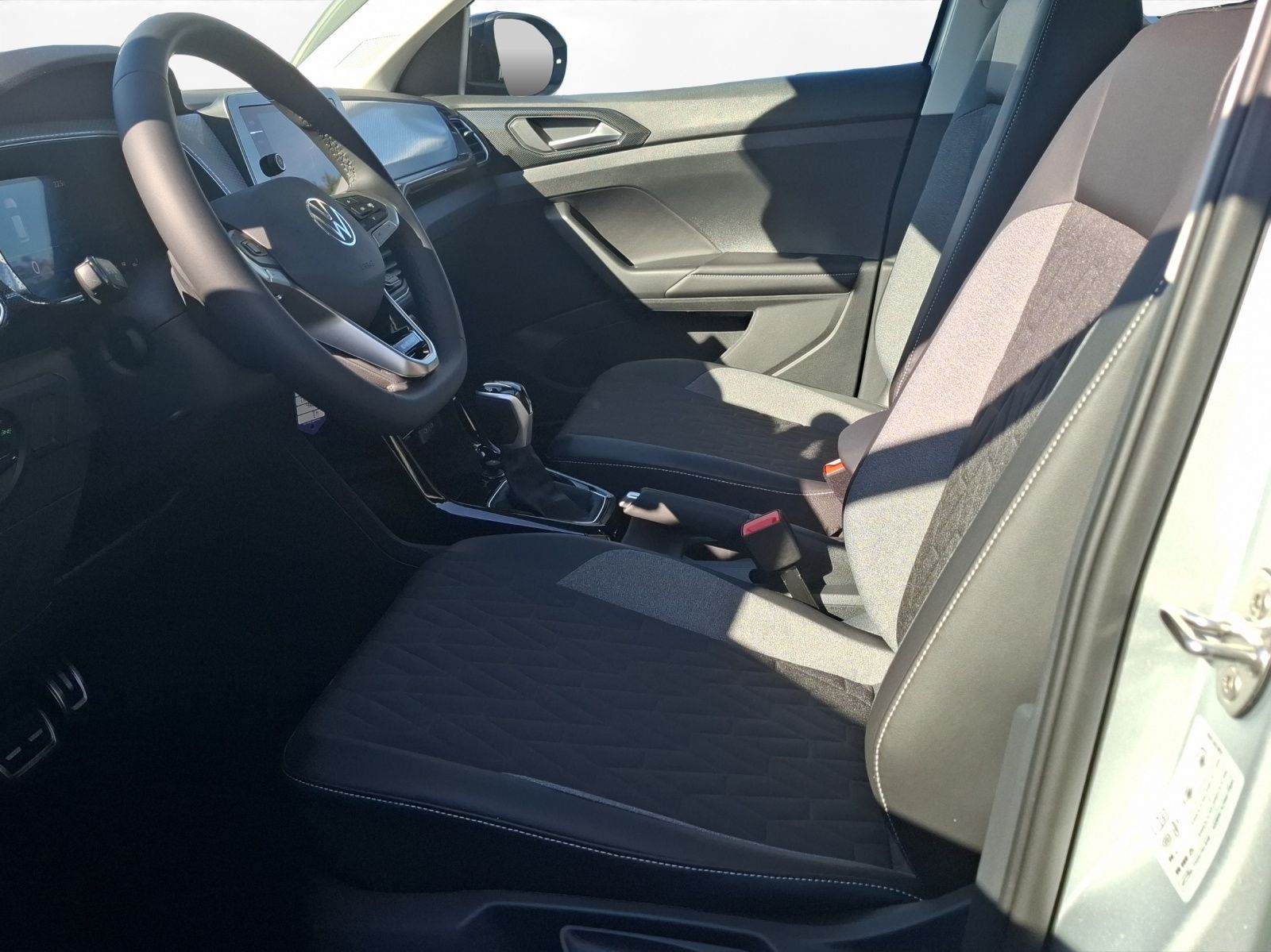 Volkswagen T-Cross - Bild 3