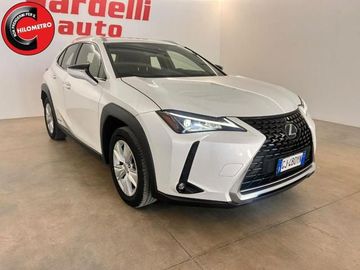 Lexus UX - 3