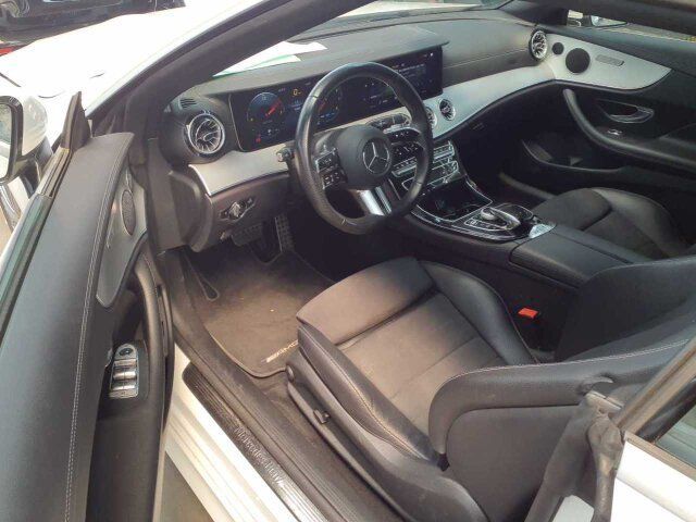 Fahrzeugabbildung Mercedes-Benz E200 Cab AMG HughEndMBUX Business AIRSCARF Totwi