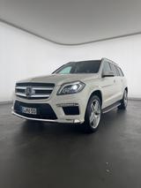 Mercedes-Benz GL 500 4MATIC - - Mercedes-Benz GL-Klasse mit Anhängerkupplung