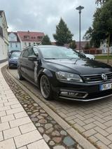 Volkswagen Passat B7 Variant 2.0TDI auch Tausch - Volkswagen Passat aus 2012 mit Diesel-Antrieb