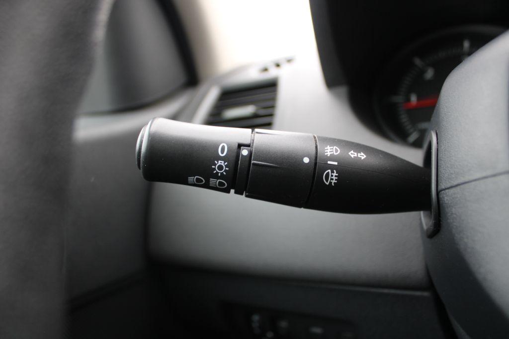 Renault Megane 2009 — photo 23