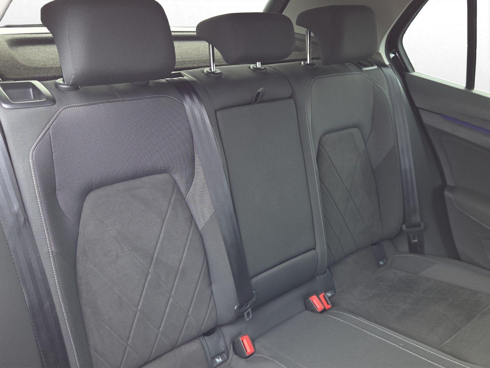Volkswagen Golf VIII 1.5 eTSI DSG STYLE*NAVI*LED*KAMERA*ACC, миниатюра 17