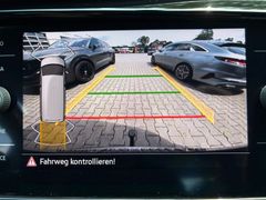 Fahrzeugabbildung Volkswagen T6.1 Multivan 2.0TDI DSG AHK*NAVI*LED*KAMERA*3xK