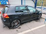 Volkswagen Golf V GTI  2.0 FSI  Top gepflegt - Volkswagen Golf aus 2004: GTI