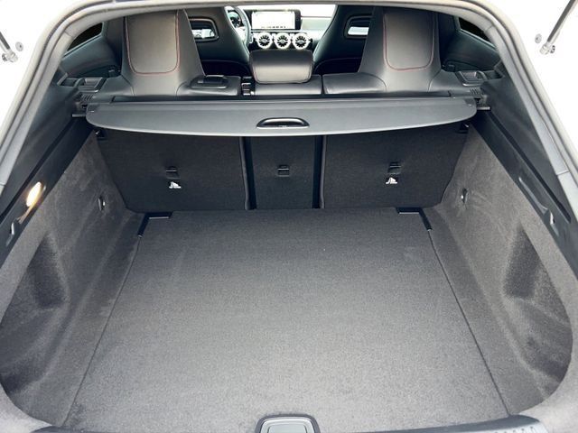 Fahrzeugabbildung Mercedes-Benz CLA 220 d 4M SB AMG Distro MLED KeyGo AHK 360°