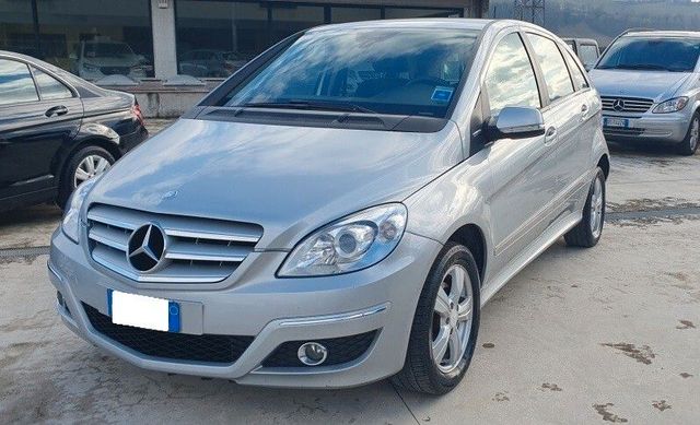 Mercedes-Benz Mercedes-benz B 180 B 180 NGT BlueEFFICIENCY - m