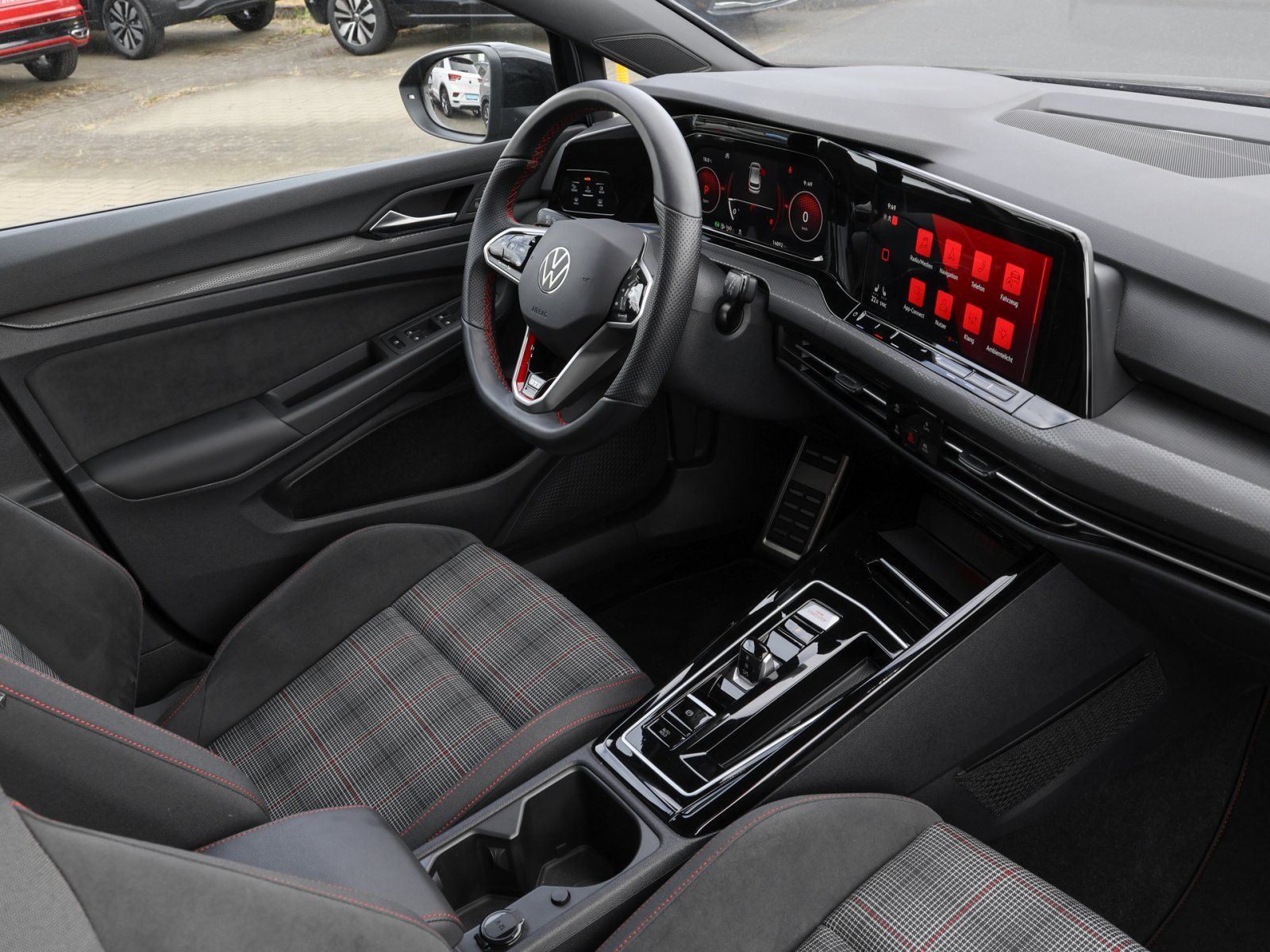 Volkswagen Golf GTI 2.0 TSI DSG ACC LED SHZ 19 foto 3