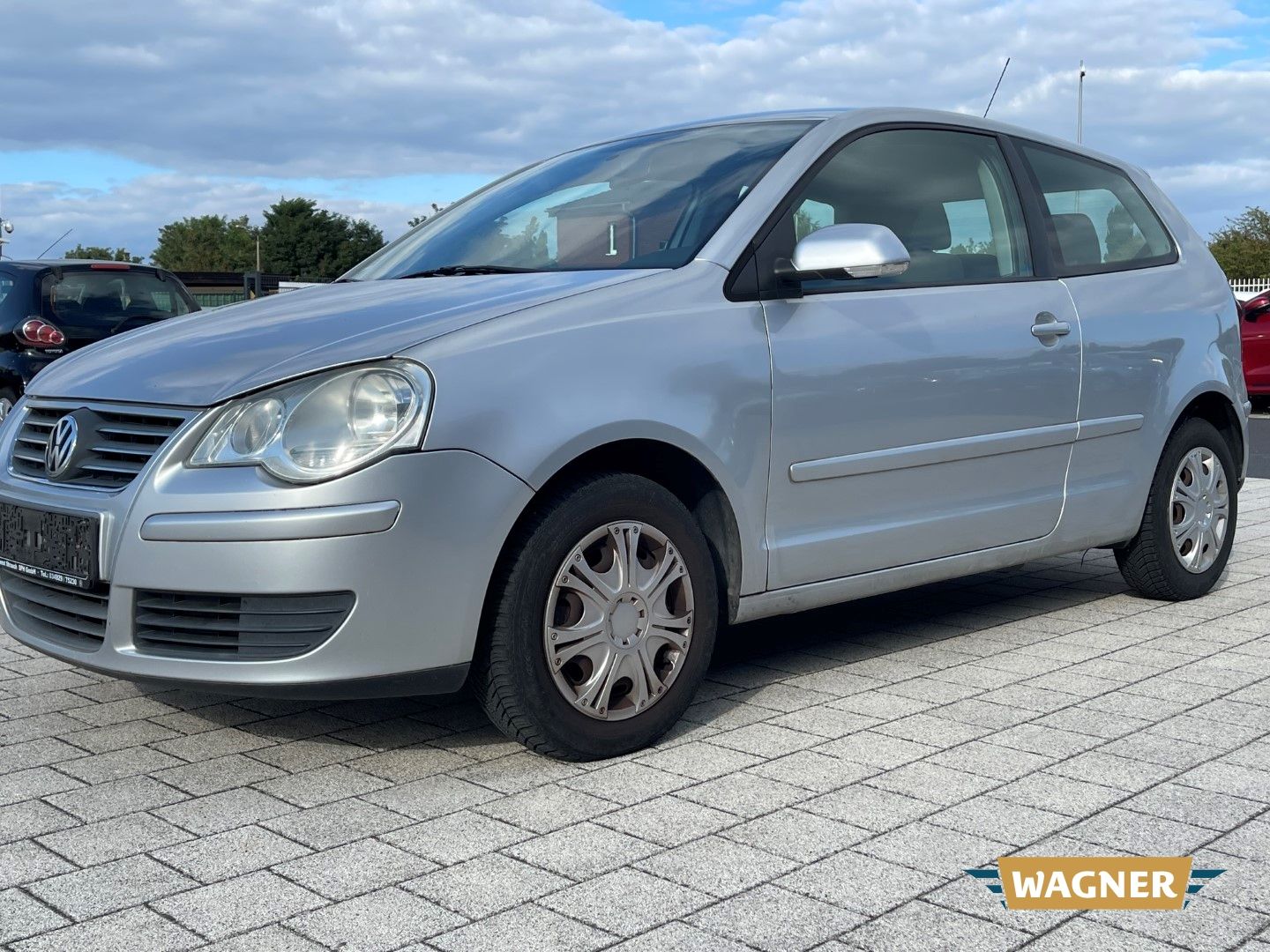 Fahrzeugabbildung Volkswagen Polo IV Trendline Servolenkung