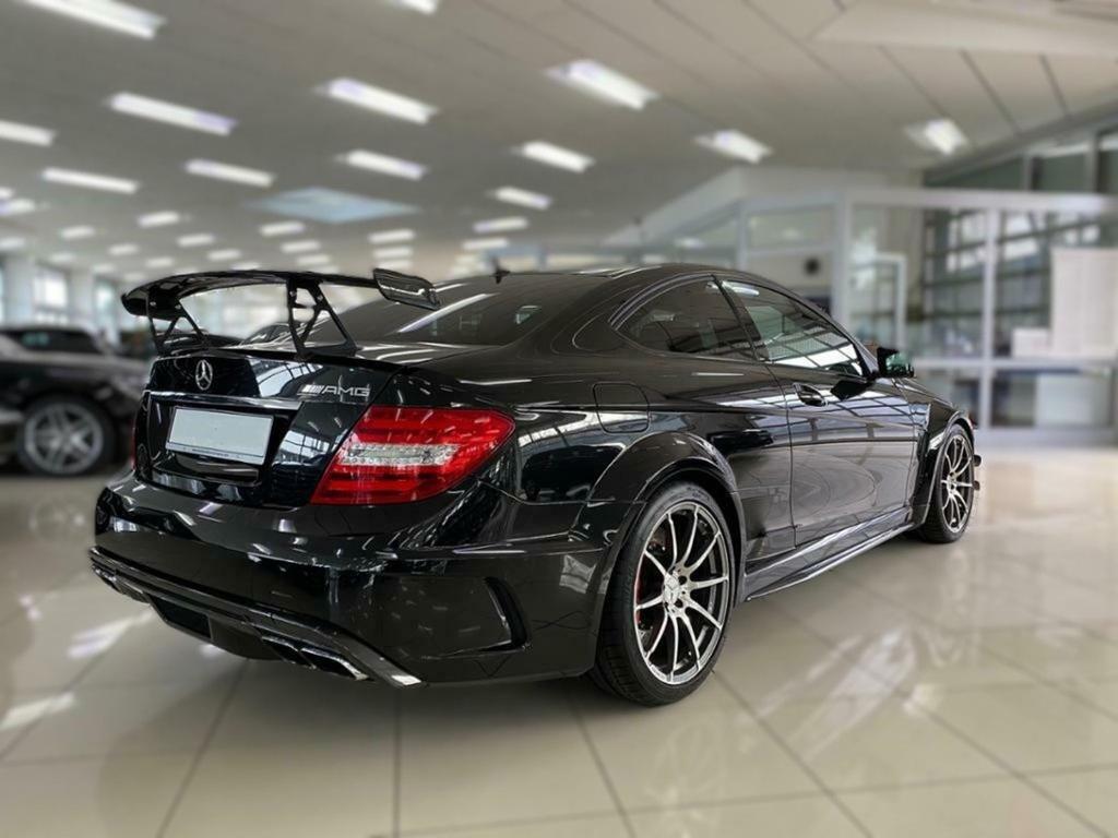 Mercedes-Benz C 63 AMG
