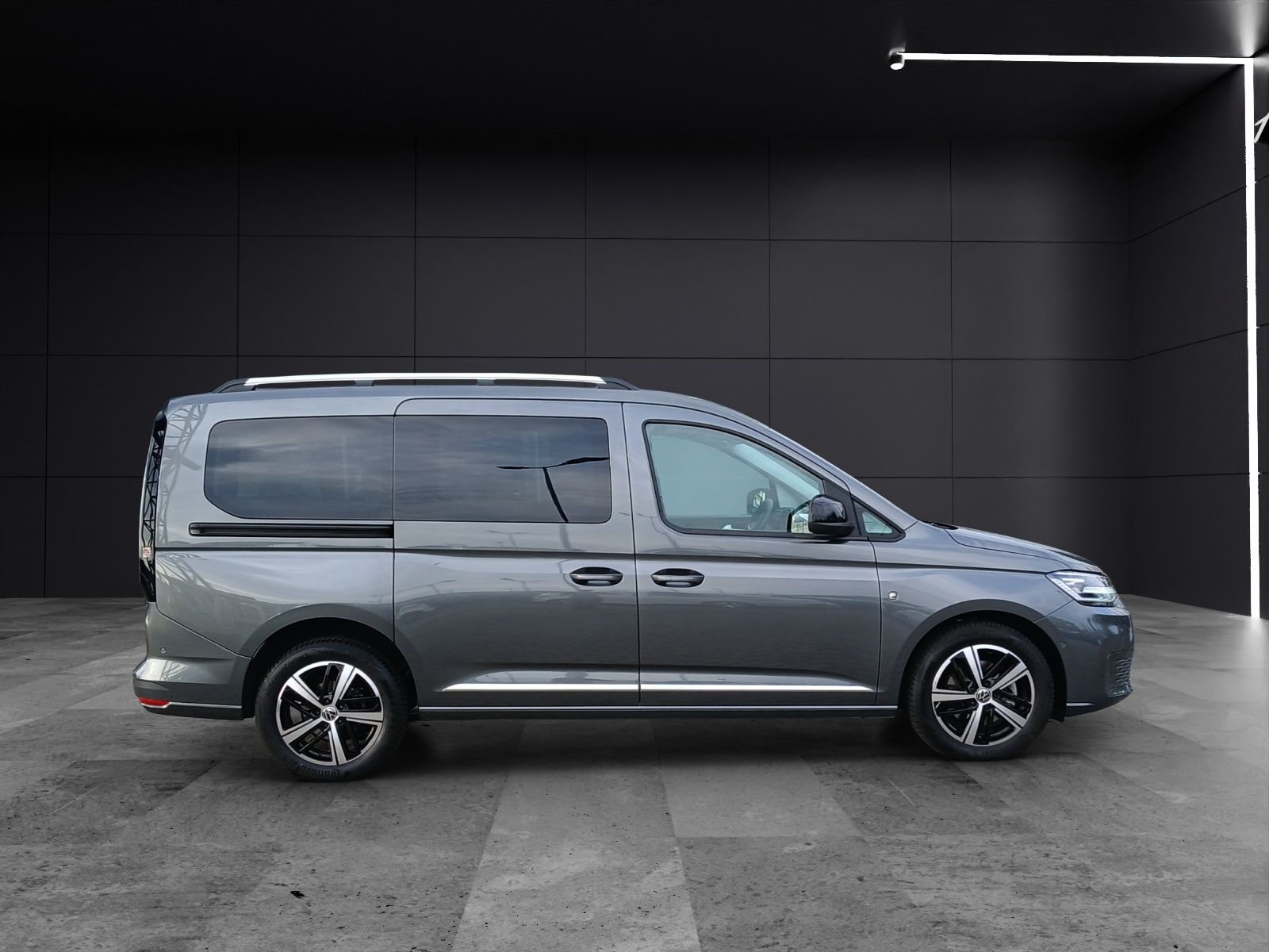 Fahrzeugabbildung Volkswagen Caddy TDI Style Maxi DSG LED AHK Navi ACC RFK SH