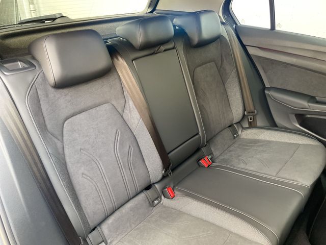 Golf VIII Style 1.5 TSI eHybrid HUD/AHK/Navi/CAM