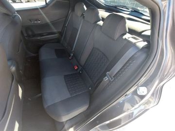 Toyota C-HR - 9
