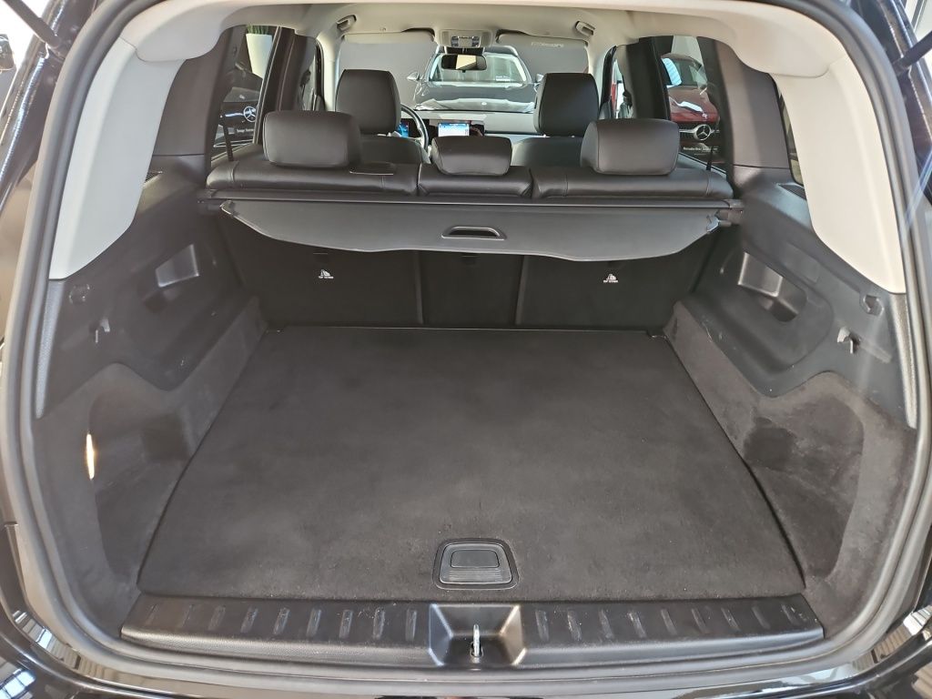 Fahrzeugabbildung Mercedes-Benz GLB 220 d 4M STYLE AHK Navi LED-NB SHZ KAM DAB