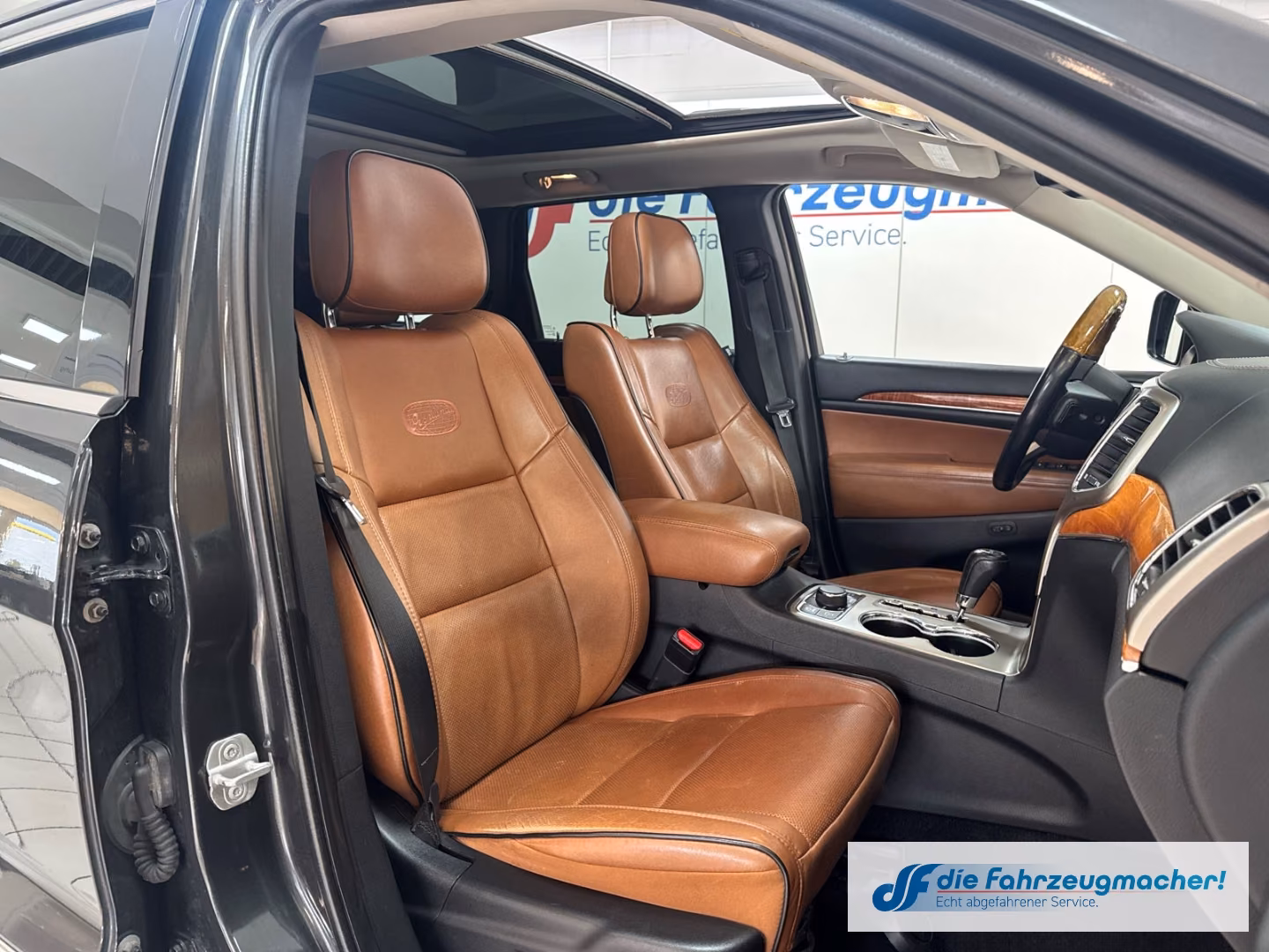 JEEP GRAND CHEROKEE 5.7 V8