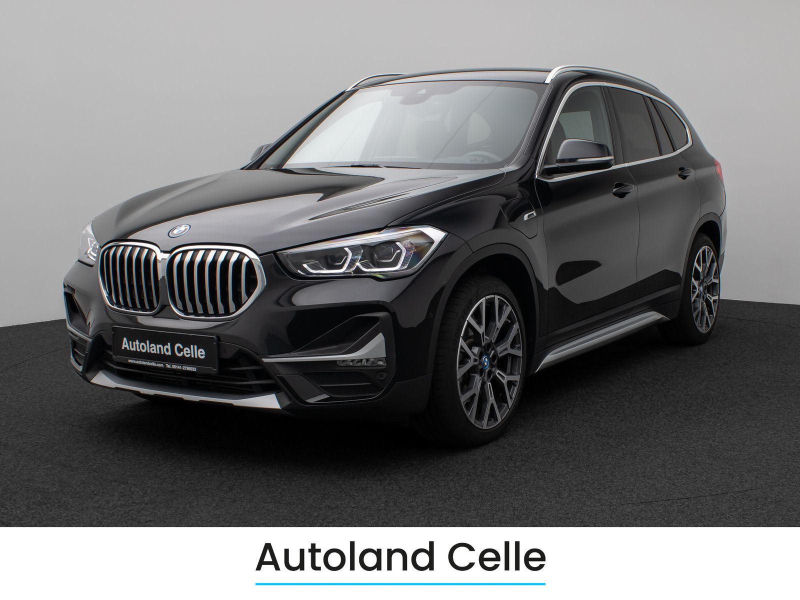 Fahrzeugabbildung BMW X1 xD25e xLine Kamera HUD DAB H/K Komfort Sport