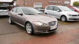 Jaguar XF 3.0 V6 Premium Luxury - Jaguar XF Luxury mit Benzin-Antrieb