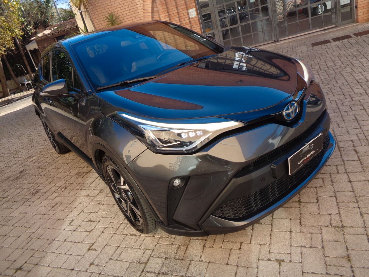 Toyota C-HR 1.8 Hybrid E-CVT Trend NESSUN VINCOL imagem 3