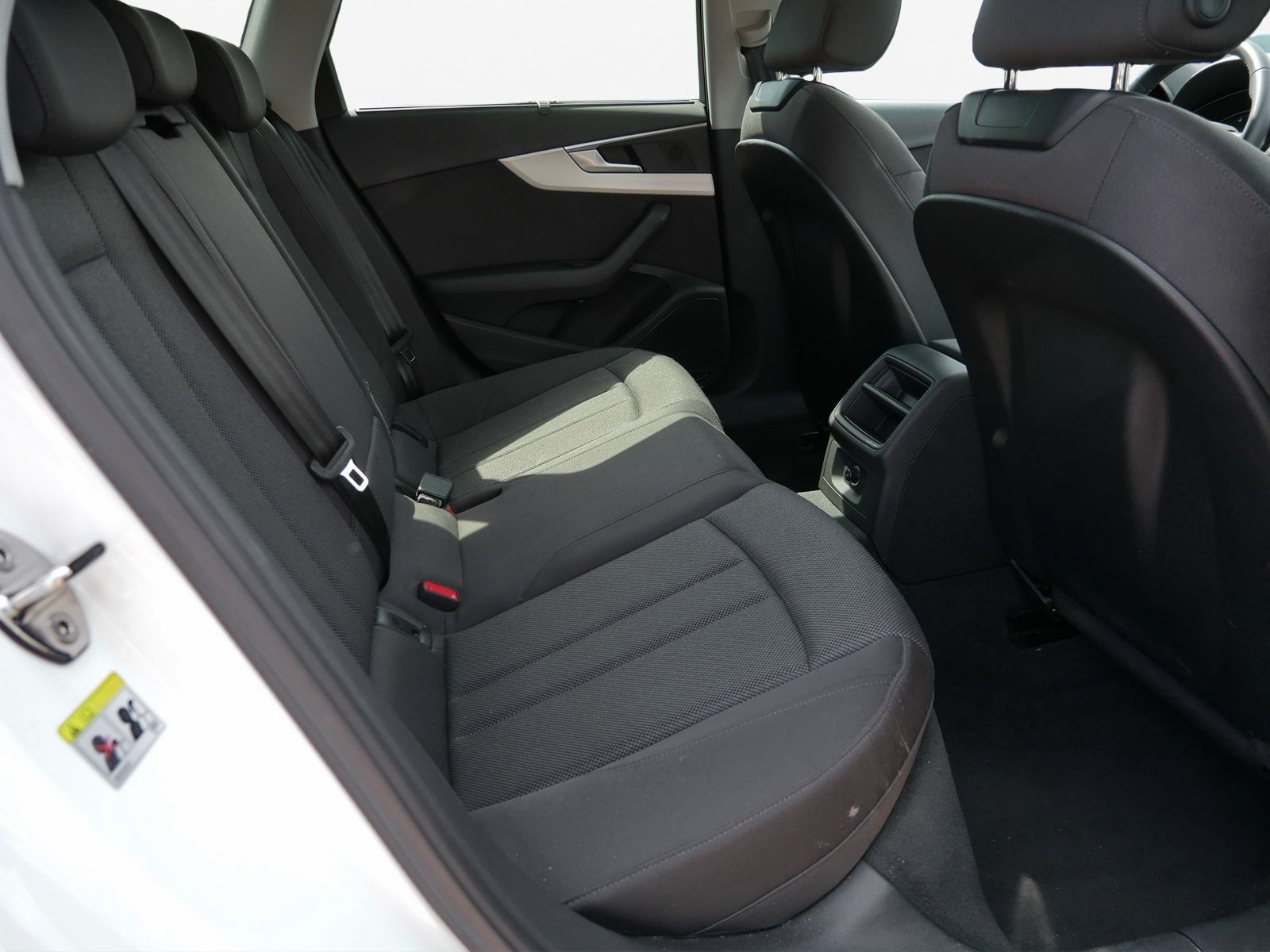 Audi A4 - Bild 16