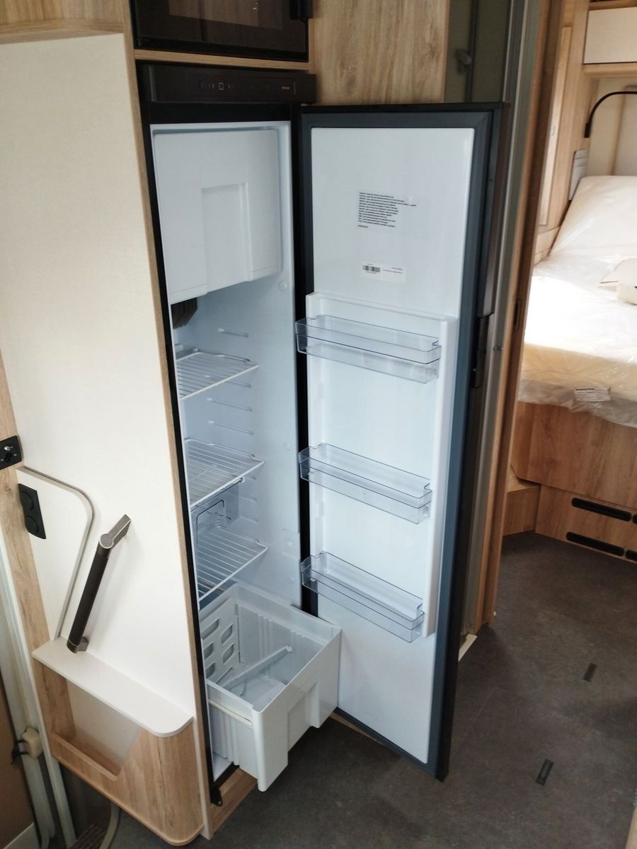 Fahrzeugabbildung Eura Mobil Integra Line IL 720 QF MondialMarkise8-Gang Aut.