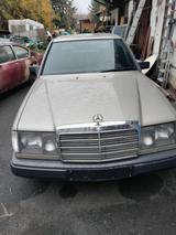 Mercedes-Benz Mercedes Benz 300 E, W 124 - Oldtimer - Li... - Mercedes-Benz 300: W124 300e