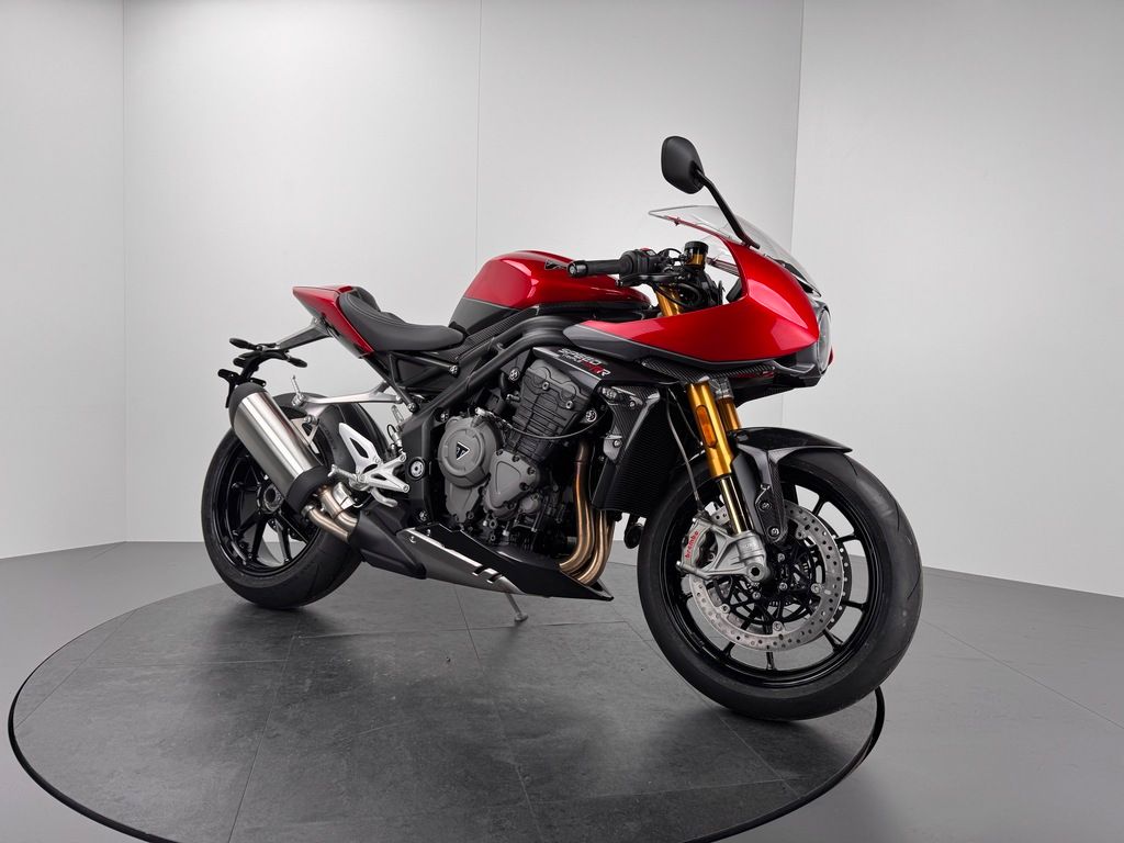 Fahrzeugabbildung Triumph SPEED TRIPLE 1200 RR *NEUFAHRZEUG