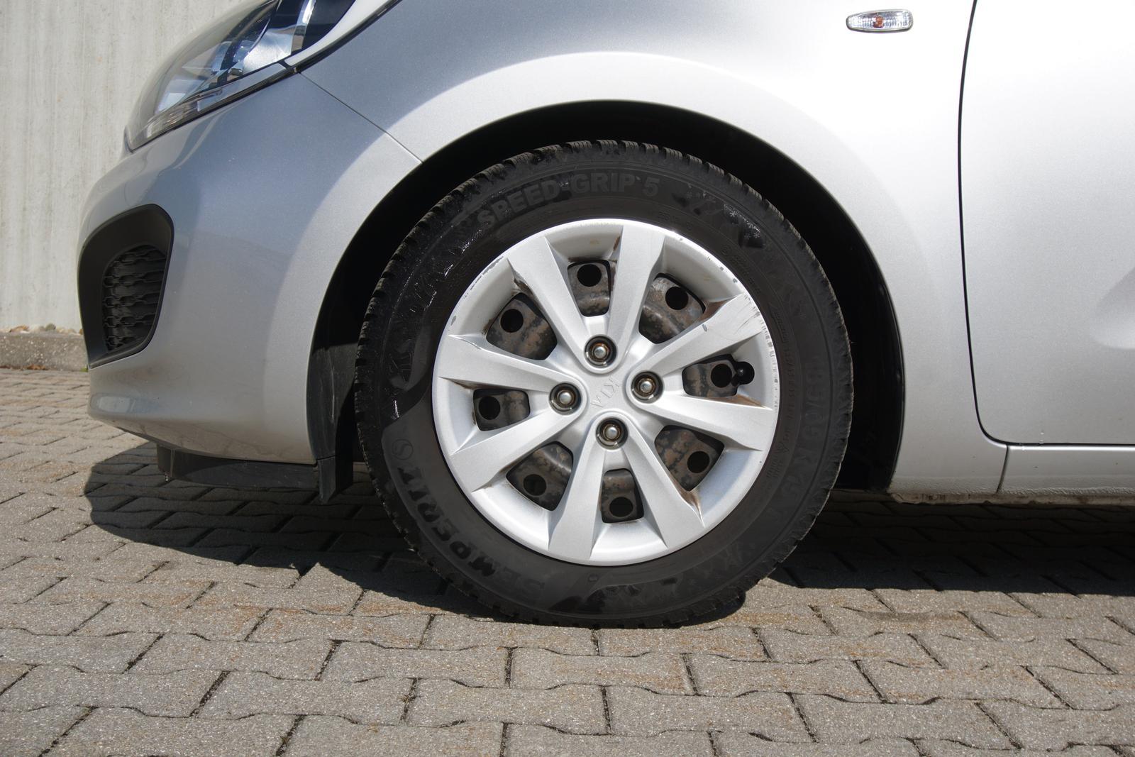 Kia Rio 1.2 Radio Klima ZV/FFB 1.Hand