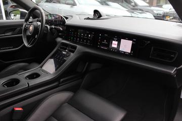 صورة مصغرة 14 لـ 2020 Porsche TAYCAN