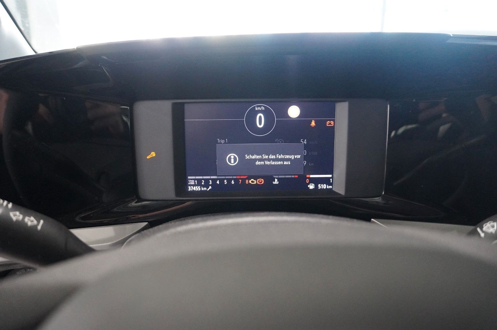Fahrzeugabbildung Opel Mokka ELEGANCE 1.2T NAVI/LED/KAMERA/SPORT/SH/DAB