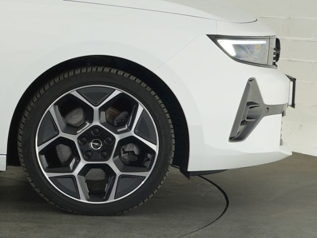 Astra L ST GS PHEV AT+AHK+NAVI+360 GRAD KAMERA+H