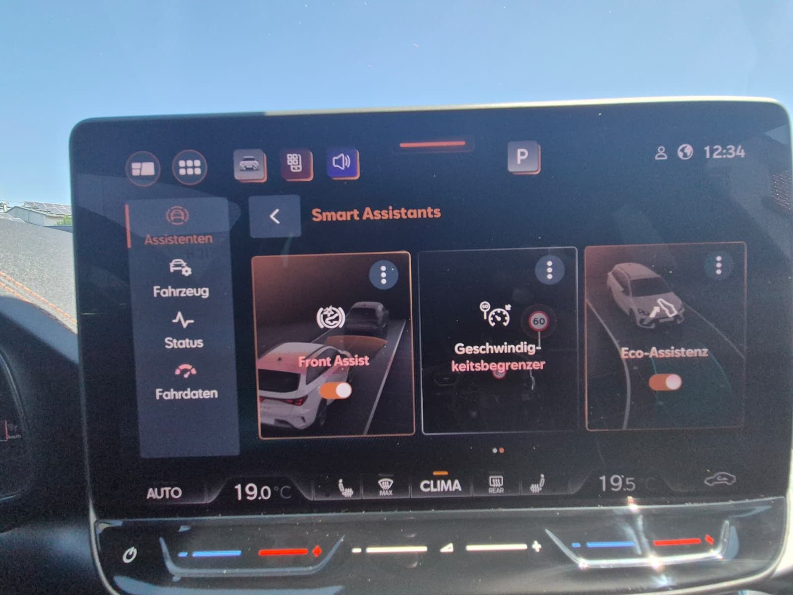 Fahrzeugabbildung CUPRA Leon 2.0 TDI DSG AHK*DYNAMICA*EDGE*LED*5JGARANT.
