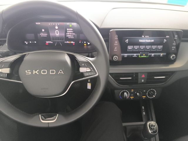 Fahrzeugabbildung SKODA Kamiq 1.0 TSI Essence LED GRA SITZHZG SPURASSIST