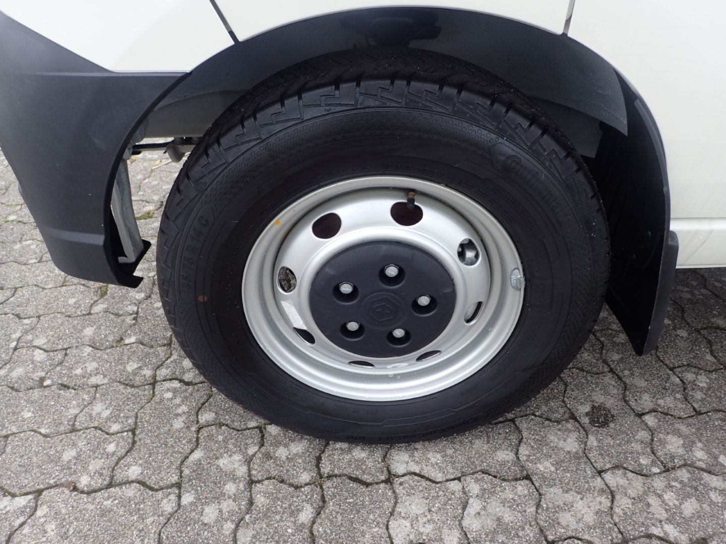 Fahrzeugabbildung Piaggio Porter NP6 Singlewheel Pick-up 2,8m Ladefläche L