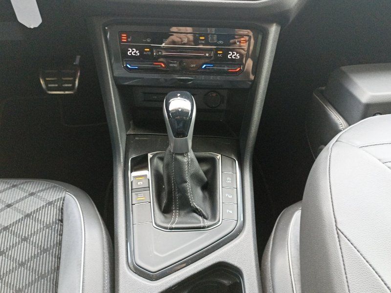 Fahrzeugansicht 11 Fahrzeugabbildung Volkswagen Tiguan 2.0 TDI R-Line DSG ACC+MATRIX-LED+NAVI+K