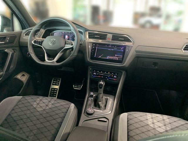 Tiguan 2.0 TDI DSG 4M R-LINE BLACKSTYLE MTX+PANO