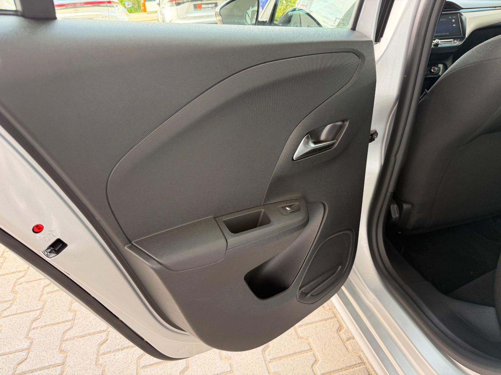 Fahrzeugabbildung Opel Corsa F 1.2 Turbo Edition LED,SHZ,PDC,Facelift
