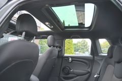 MINI Mini One 1.5 Pano Schiebedach Navi LED PDC