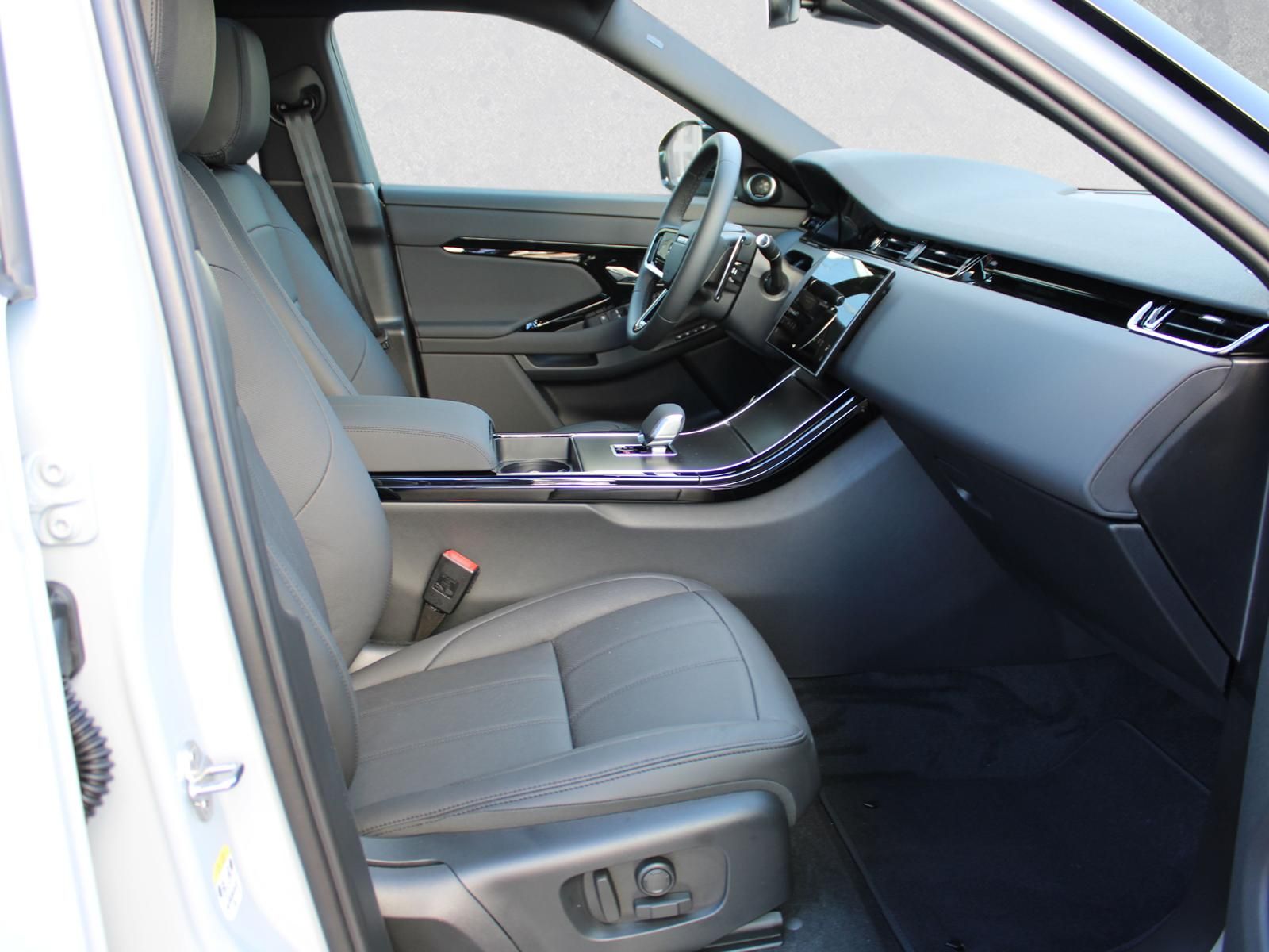 Fahrzeugabbildung Land Rover Range Rover Evoque P270e Dynamic SE