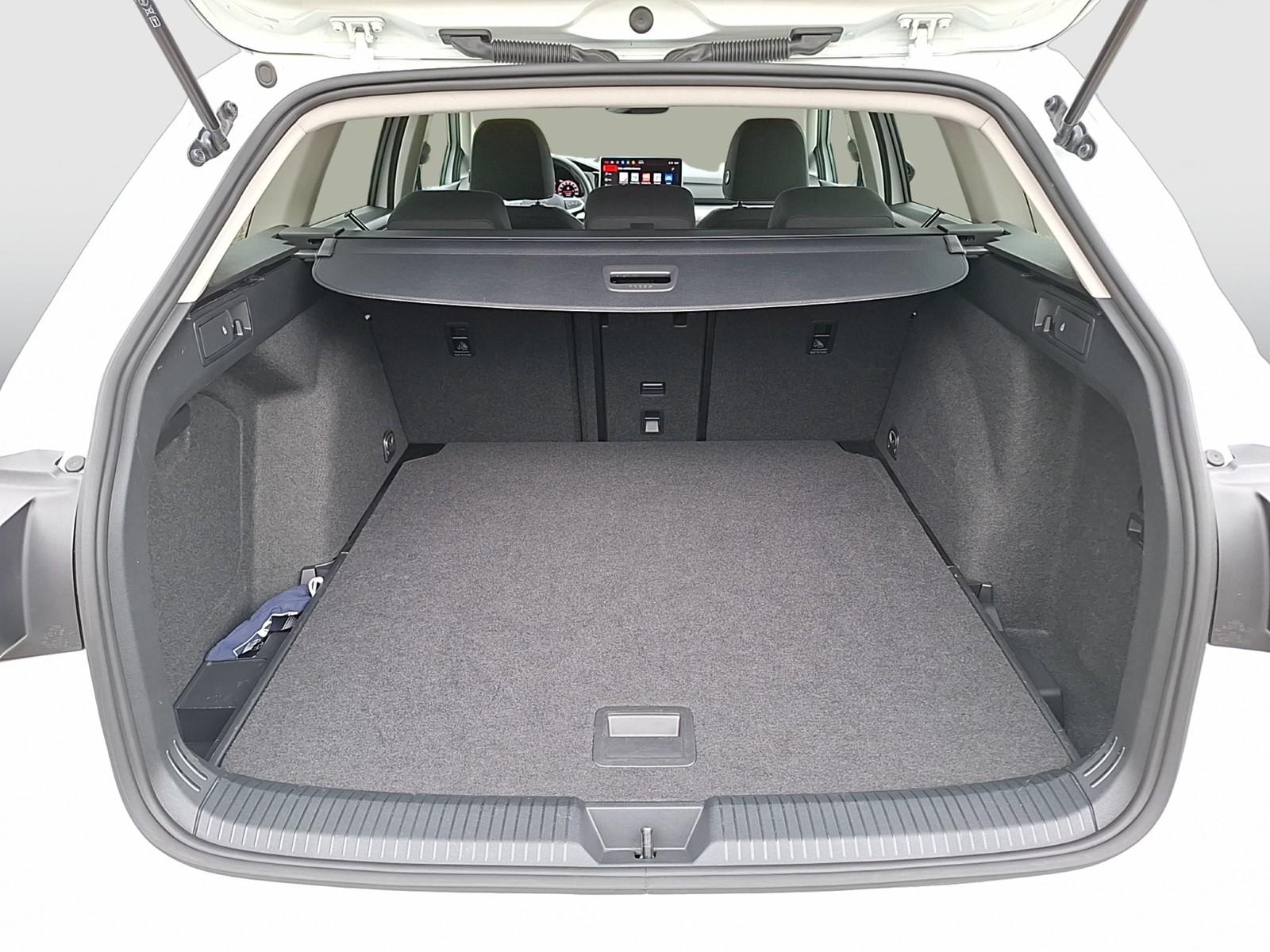 Volkswagen Golf VIII Variant TSI LED AHK ACC PDC SH LM, миниатюра 13