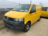 Volkswagen T5 2.0 TDI/2-Schiebetüren/3-Sitze eingetragen - Kleinbusse mit Unfallschaden