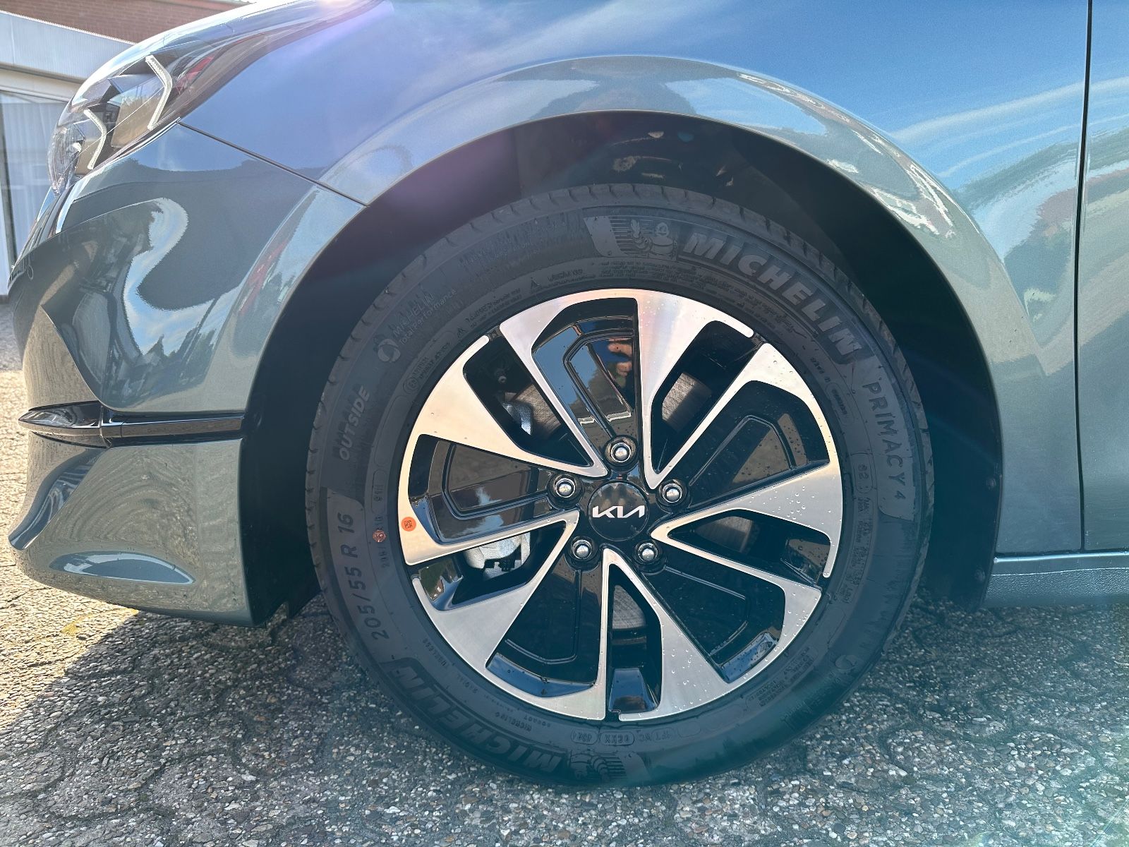 Fahrzeugabbildung Kia Ceed Sportswagon 1.0 T-GDi DCT Navi/GRA/Shzg/PDC