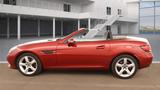 Mercedes-Benz SLC 200 Roadster PANORAMA|NAVI|AIRSCARF|TOTWINK. - Mercedes-Benz: Rot