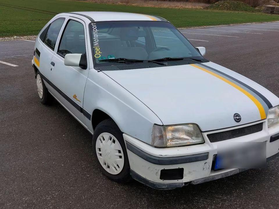 Opel Kadett E