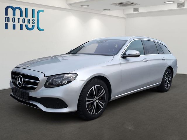 MERCEDES-BENZ E 220 d 4Matic /MultiBeam/Totwinkel+Spurhalte/