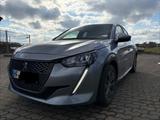 Peugeot e-208 136 Allure Treue Seele  - Peugeot e-208 von privat